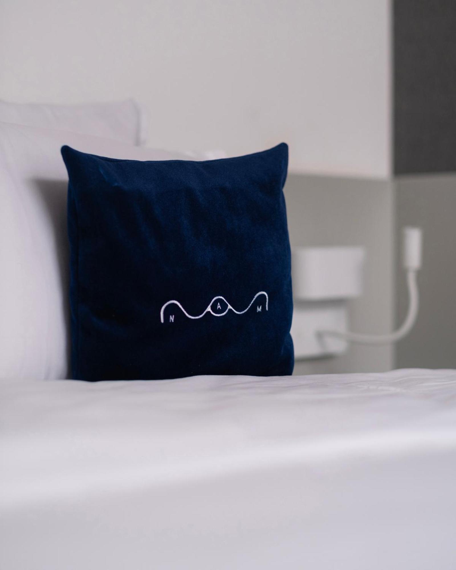 Nam Hotel Призрен Экстерьер фото